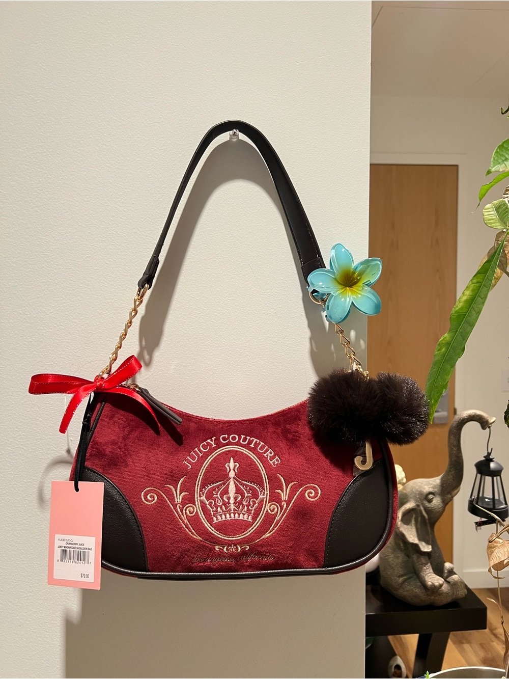 NWT Juicy Couture Y2K Burgundy Velour Shoulder Bag♥️